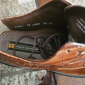 Men's dress shoes